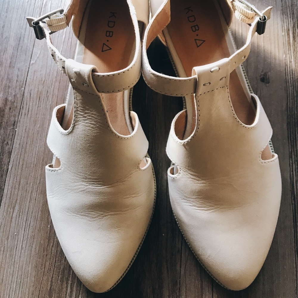 kelsi dagger flat sandals 6.5